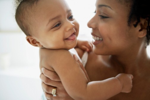 Moms benefit from skin-to-skin contact with their newborn