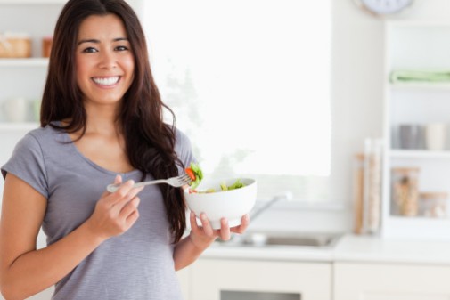 Counting bites while eating may help with weight loss