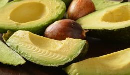 What are diet avocados?