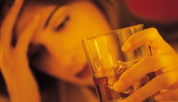 Binge drinking a risk factor for young women