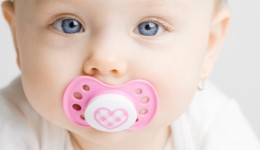 How and when to pull the plug on your baby’s pacifier
