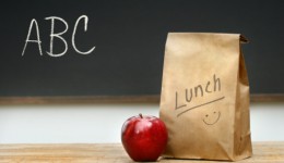 USDA cracks down on junk food in schools
