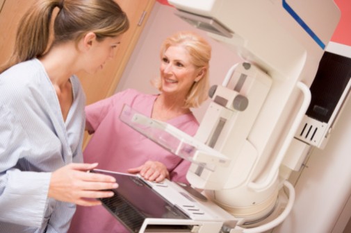 Younger women benefit from getting mammograms earlier