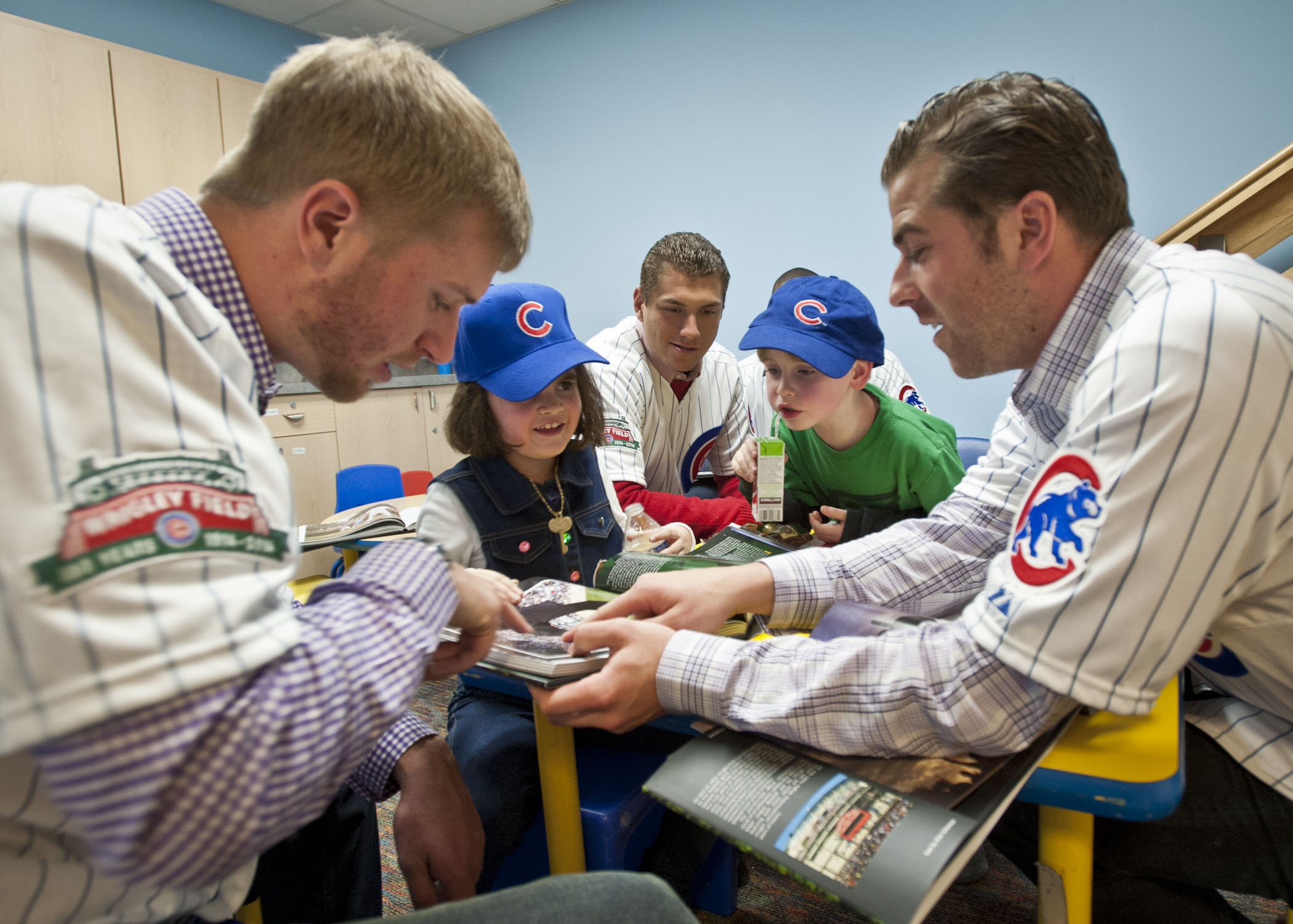 Cubs prospects Eric Jokisch, Albert Almora and Mike Olt hang out with the kids.
