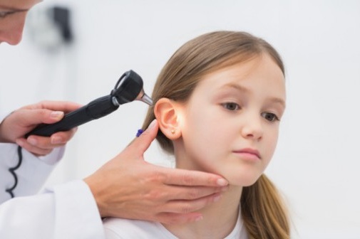 Should parents use retail clinics for kids?