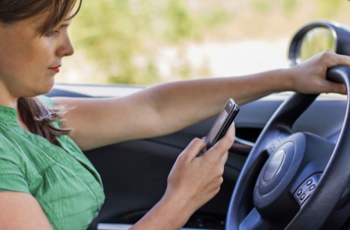 90 percent of parents drive distracted