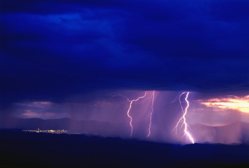 Stormy weather not to blame for back pain