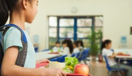 How schools can get kids to eat fruits and veggies