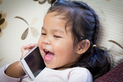 Do 6 year olds Need Cell Phones Health Enews