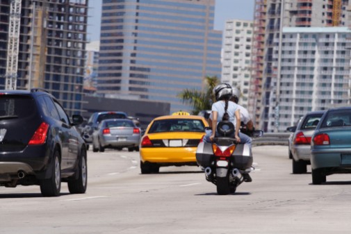 Is lane splitting safe for motorcycles?