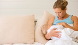 4 breastfeeding positions to help newborns latch properly