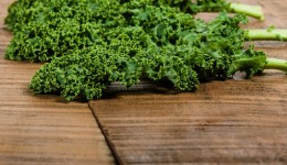 Infographic: Why you should eat more kale