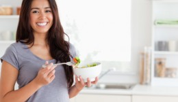 Counting bites while eating may help with weight loss