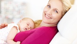 American women waiting longer to have kids