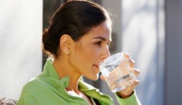 More water a day may keep the pounds away