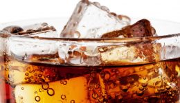 Diet soda during pregnancy tied to overweight kids