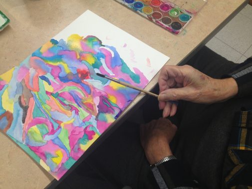 Can art therapy help those with early stage Alzheimer’s disease?