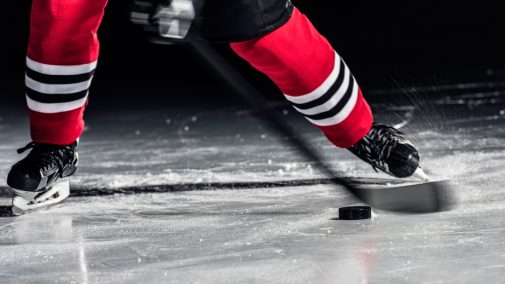 Former Blackhawks player diagnosed with debilitating disease