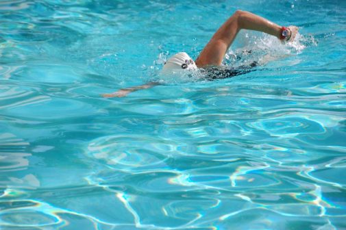 7 reasons you should start swimming