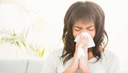 How to fight seasonal allergies naturally
