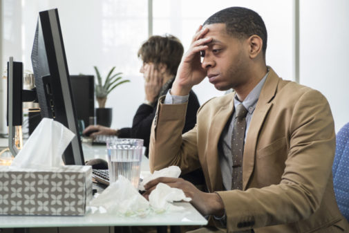 5 ways to avoid getting sick at work