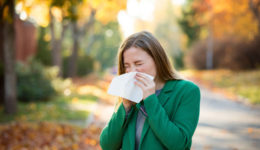 Cómo combatir las alergias, la gripe y el COVID-19 este otoño