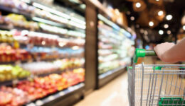 Healthy, budget-friendly grocery shopping tips