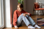 A teen is worried about the return to school after winter break.