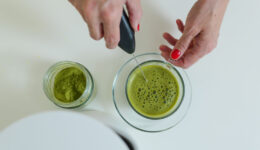 Do powdered greens effectively replace vegetables?