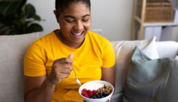 Fiber versus probiotics: Which is better for your gut health?