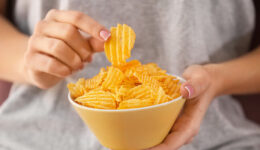 Do ultra-processed foods contribute to lung cancer?