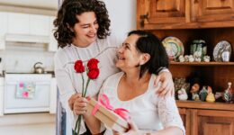 Why discussing family cancer history should be a Mother’s Day tradition
